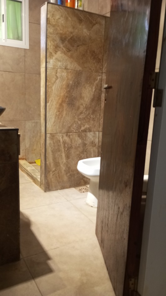  Casa en Venta en Santo Tome - 3 Dormitorios con Pileta y Quincho