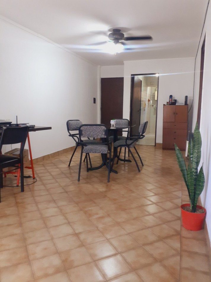Departamento al frente  con dos dormitorios en venta en zona sur !