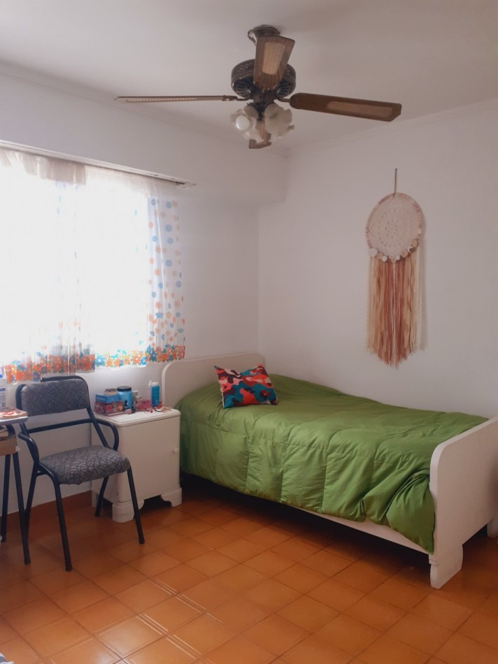 Departamento al frente  con dos dormitorios en venta en zona sur !