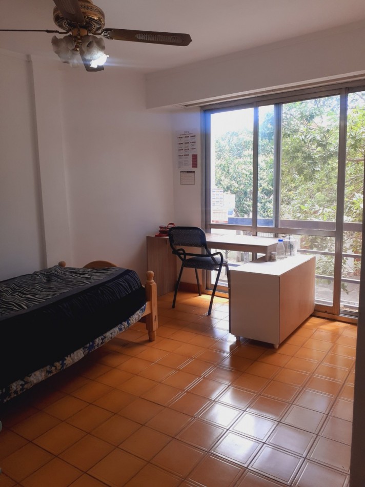 Departamento al frente  con dos dormitorios en venta en zona sur !