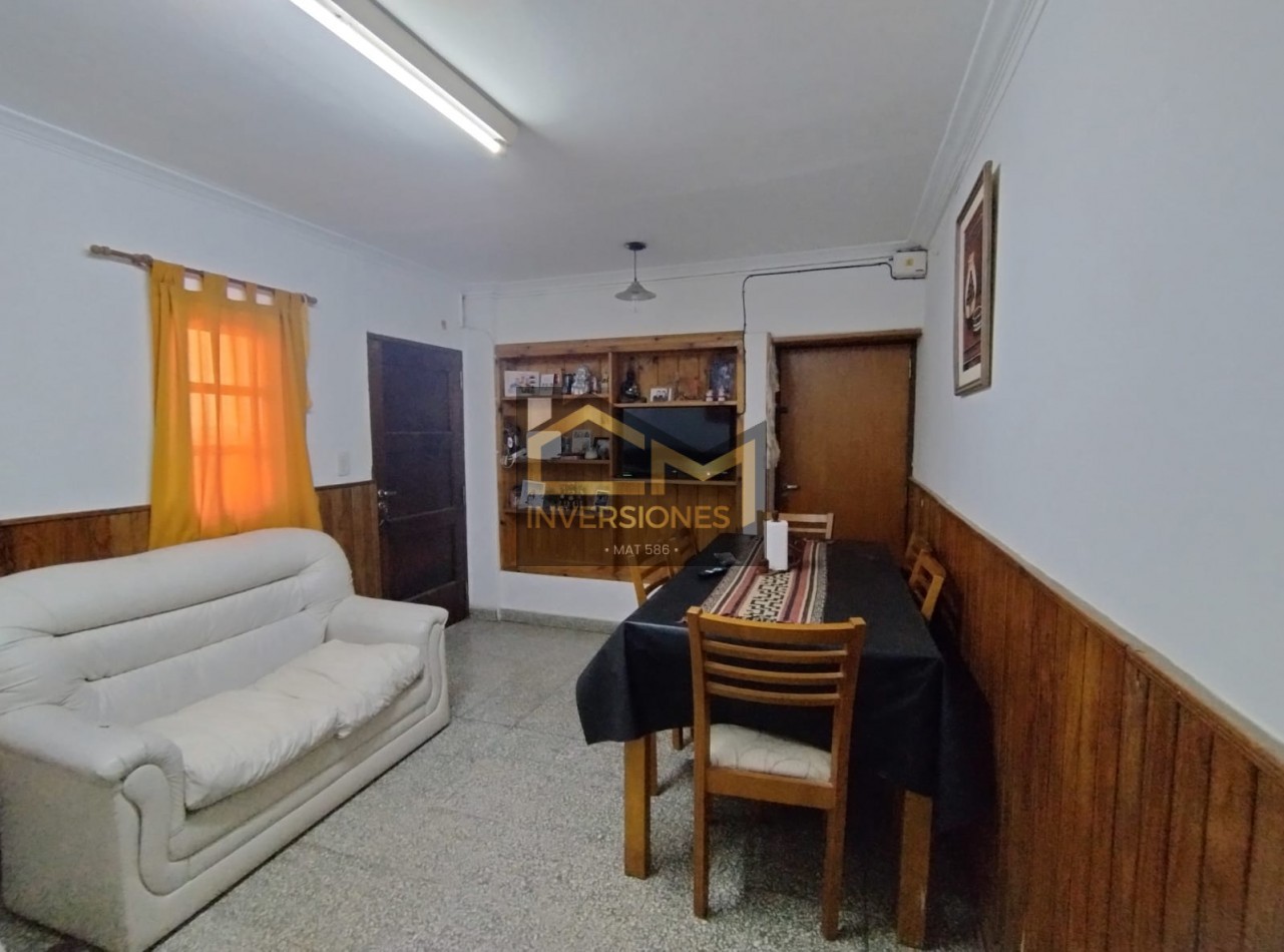 Casa en venta en San justo, Santa Fe  con local comercial 