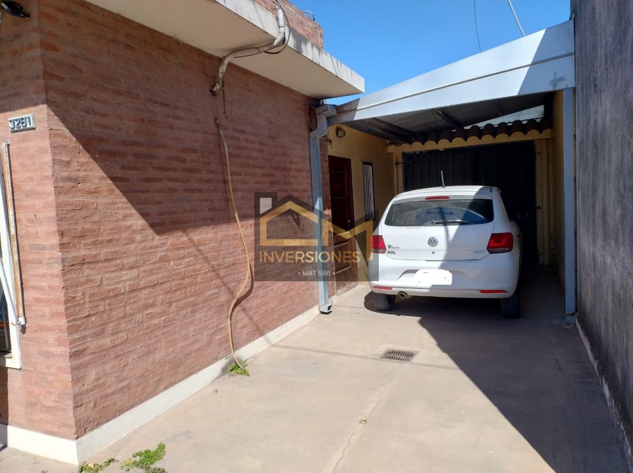 Casa en venta en San justo, Santa Fe  con local comercial 