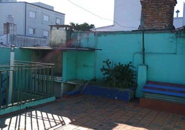  Casa con dos dormitorios entre boulevares en Santa Fe capital